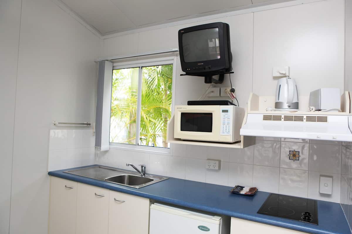 Basic-Ferienhütte (Ensuite Cabin) | Eigene Küche