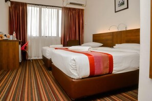 Minibar, Verdunkelungsvorhänge, Bügeleisen/Bügelbrett, kostenloses WLAN