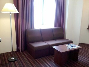 Executive Studio Suite | Living area - Hotel YT Midtown (Kuala Terengganu)
