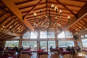 Dining - Amancay (San Carlos de Bariloche)