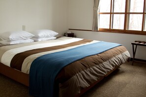 Double or Twin Room with Private Bathroom