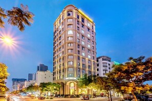 Front of property - Ocean Haven Hotel (Da Nang)