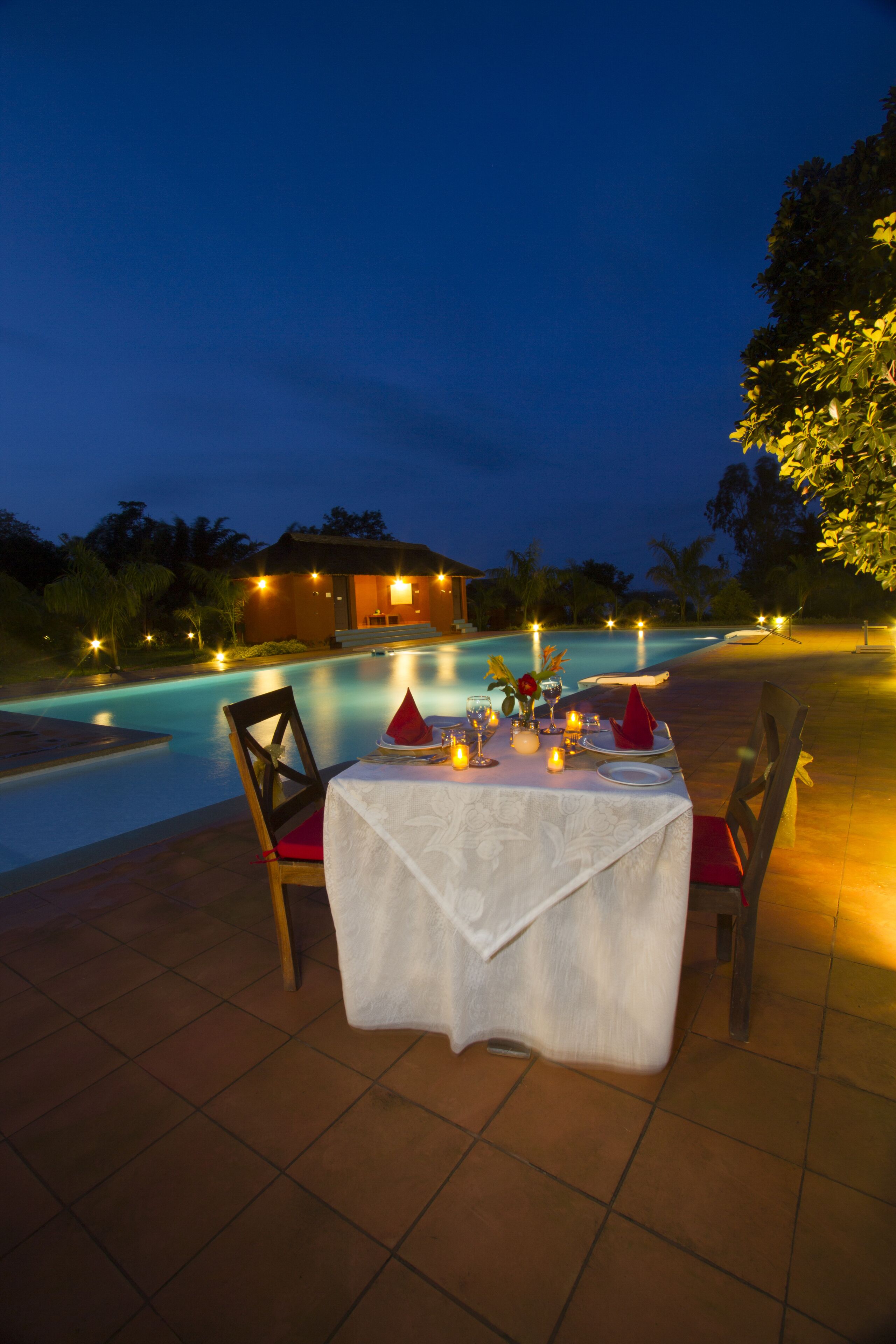 breakfast, lunch, dinner served; indian cuisine