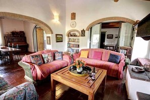 อพาร์ทเมนท์, 3 ห้องนอน | ห้องนั่งเล่น