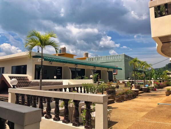 Lobby lounge - Blue Sky Residence (Patong)