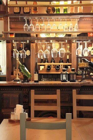 Bar (en la propiedad)