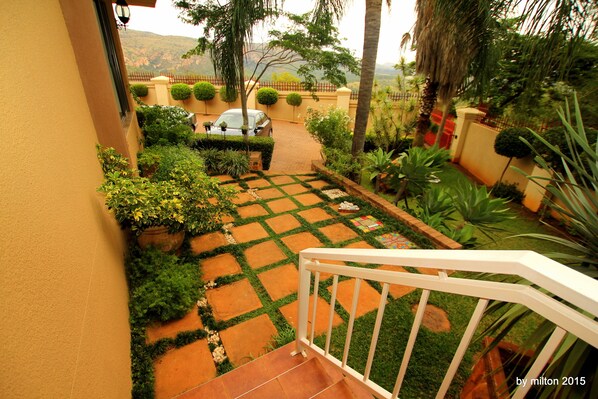 مدخل المنشأة
