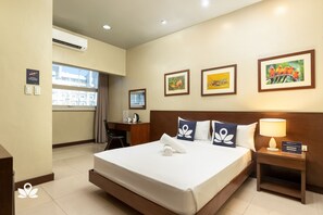 Deluxe kamer, 1 queensize bed | Beddengoed