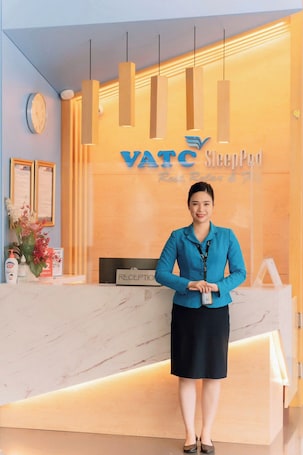 Desk, free WiFi, bed sheets. VATC SleepPod Terminal 1