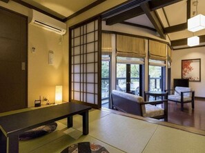 Interior - Takedao Onsen Koyokan Bettei Azale (Takarazuka)