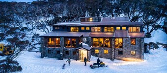 บูนูนา สกี ลอดจ์