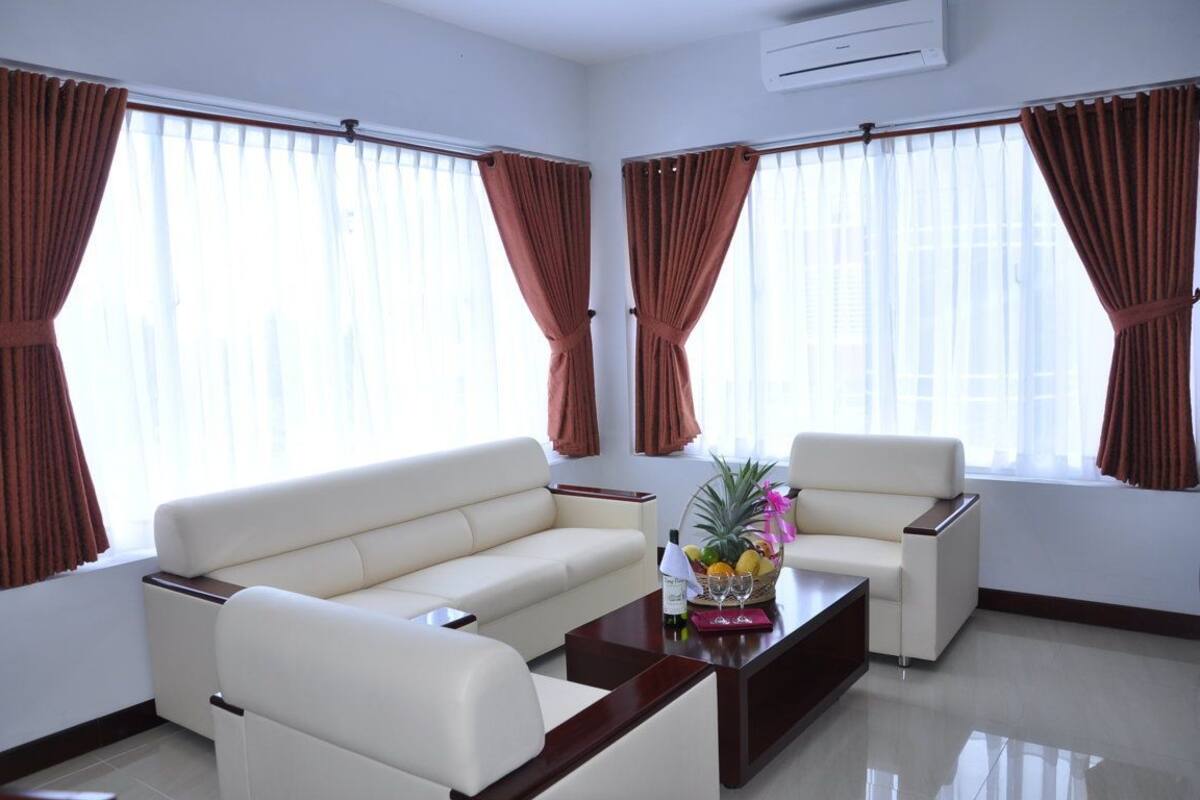 Phòng Suite (Twin) | Bộ đồ giường cao cấp, minibar, két bảo mật tại phòng 