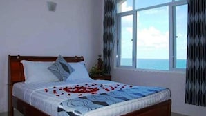 Room, Sea View (2 Guests) | Minibar, desk, WiFi (free) - Gold Hotel Phu Quoc (Phu Quoc)