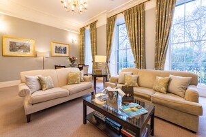 Virginia Woolf Signature Suite | Σεντόνια από αιγυπτιακό βαμβάκι, κλινοσκεπάσματα υψηλής ποιότητας 