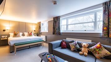 Family Room, 1 Double Bed with Sofa bed, Garden View | Egyptian cotton sheets, premium bedding, pillowtop beds, in-room safe