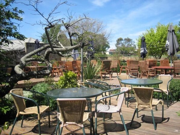 Restauration extérieure