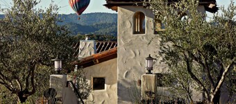 ดิอินน์แอทเดอะครอดไวน์ยาร์ดส