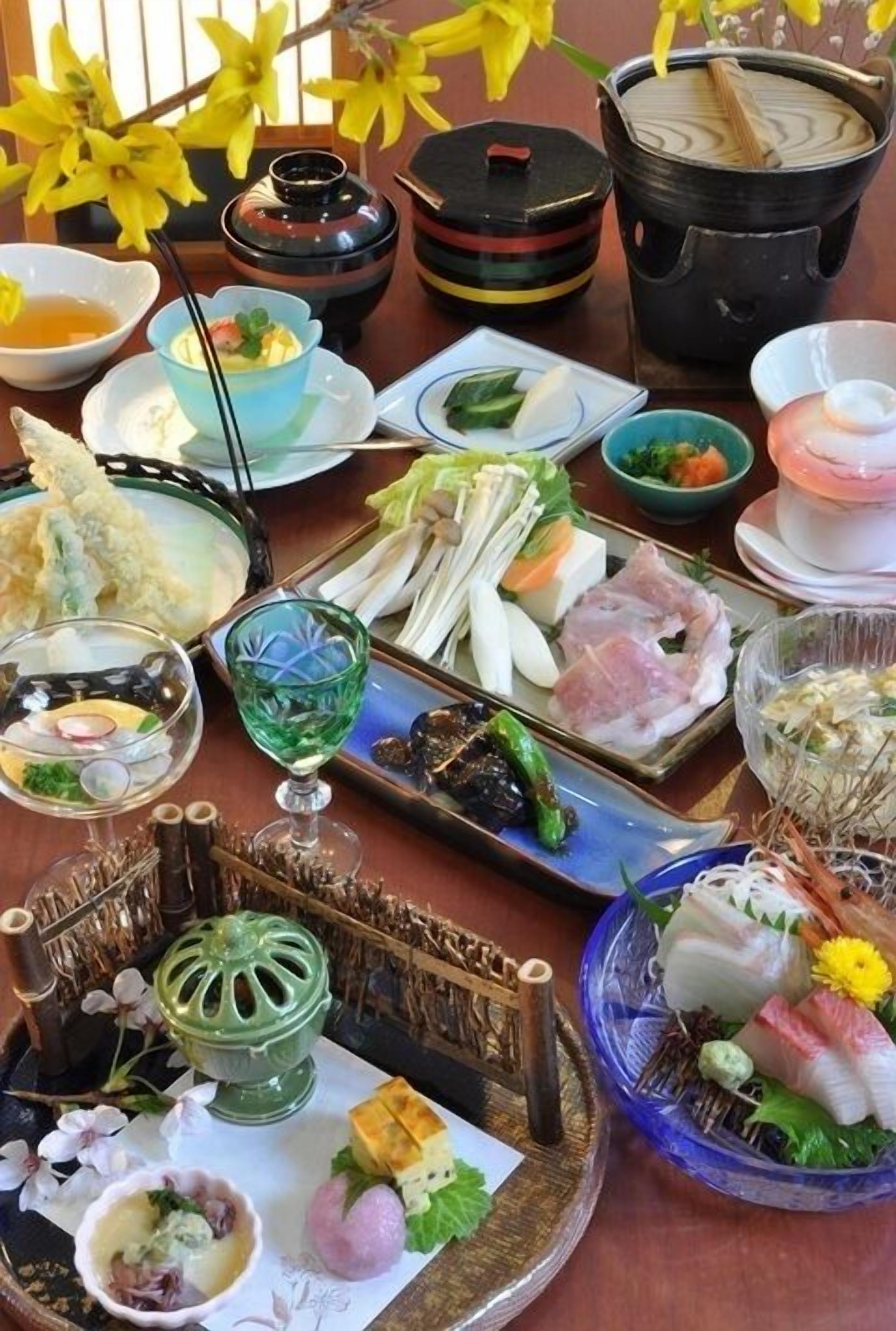 餐饮