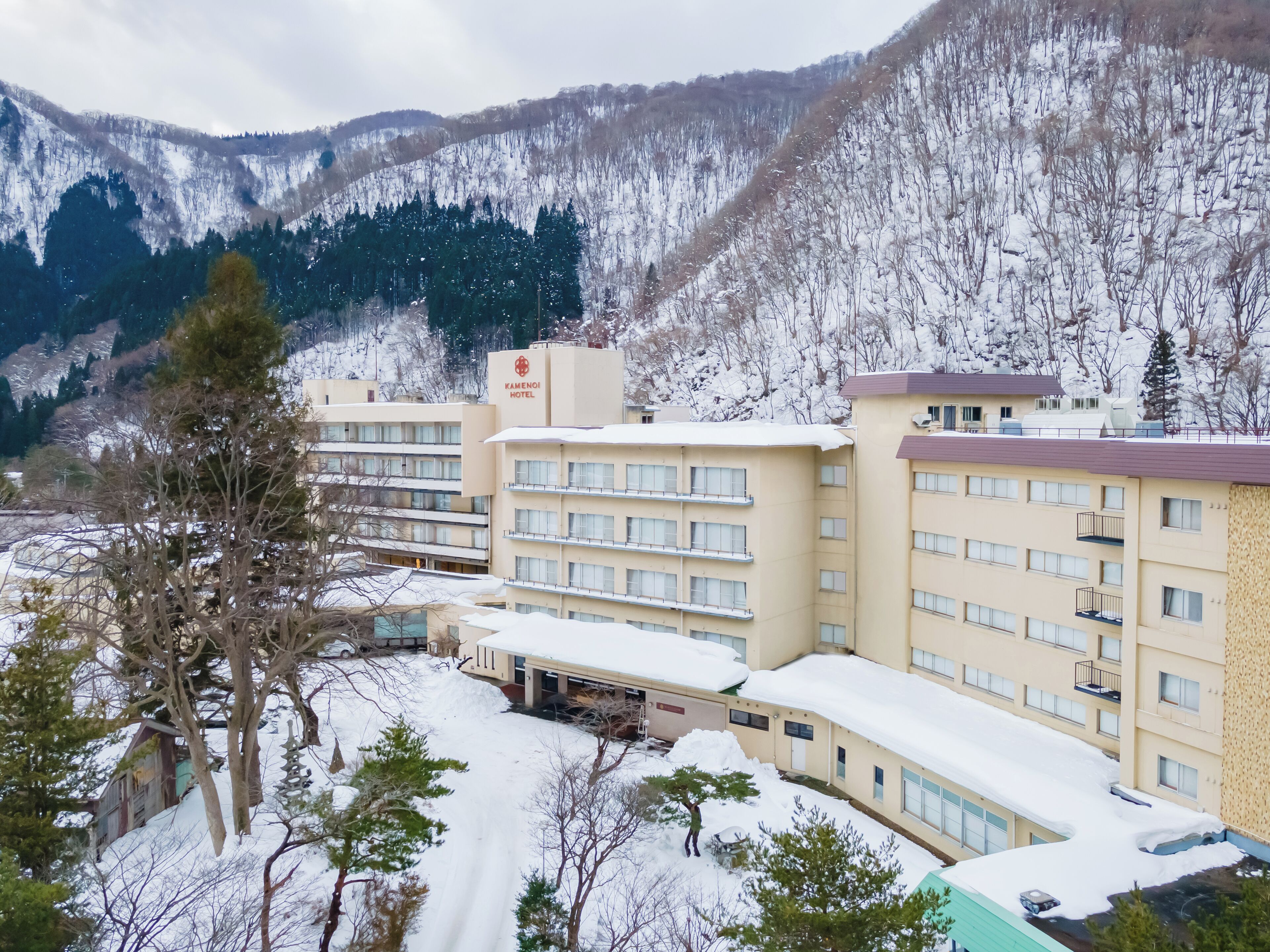 المنشأة من الخارج