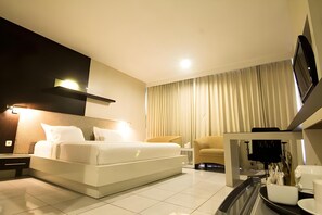 Room - Hotel Royal Jember (Jember)