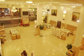 Dining - Tulip Dalat Hotel (Da Lat)