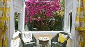Unclassified image, 5 of 45, button - Orari Bed and Breakfast (Christchurch)