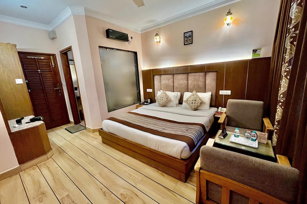 Hotel Asian Plaza Dharamshala
