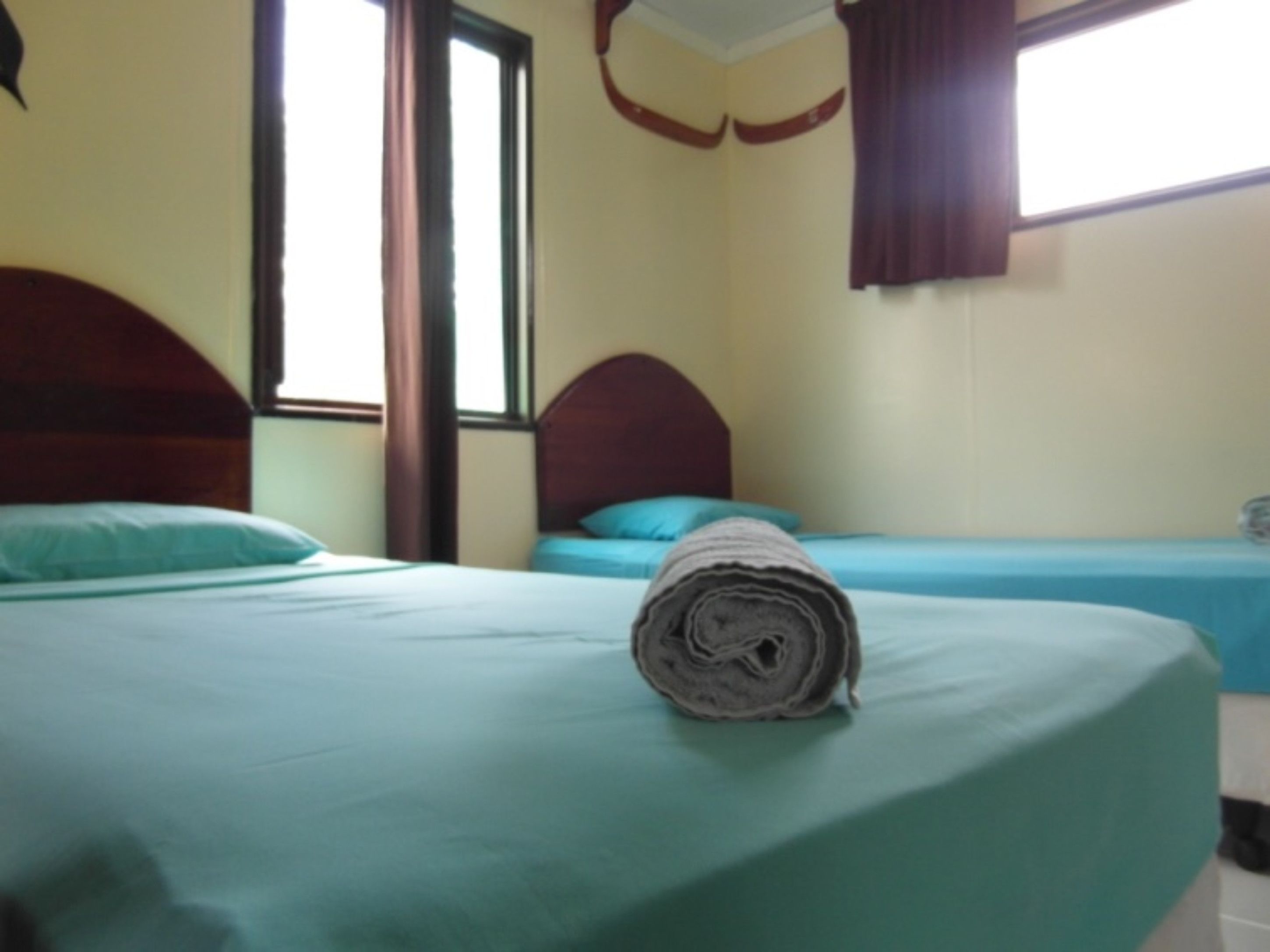 Iron/ironing board, rollaway beds, bed sheets