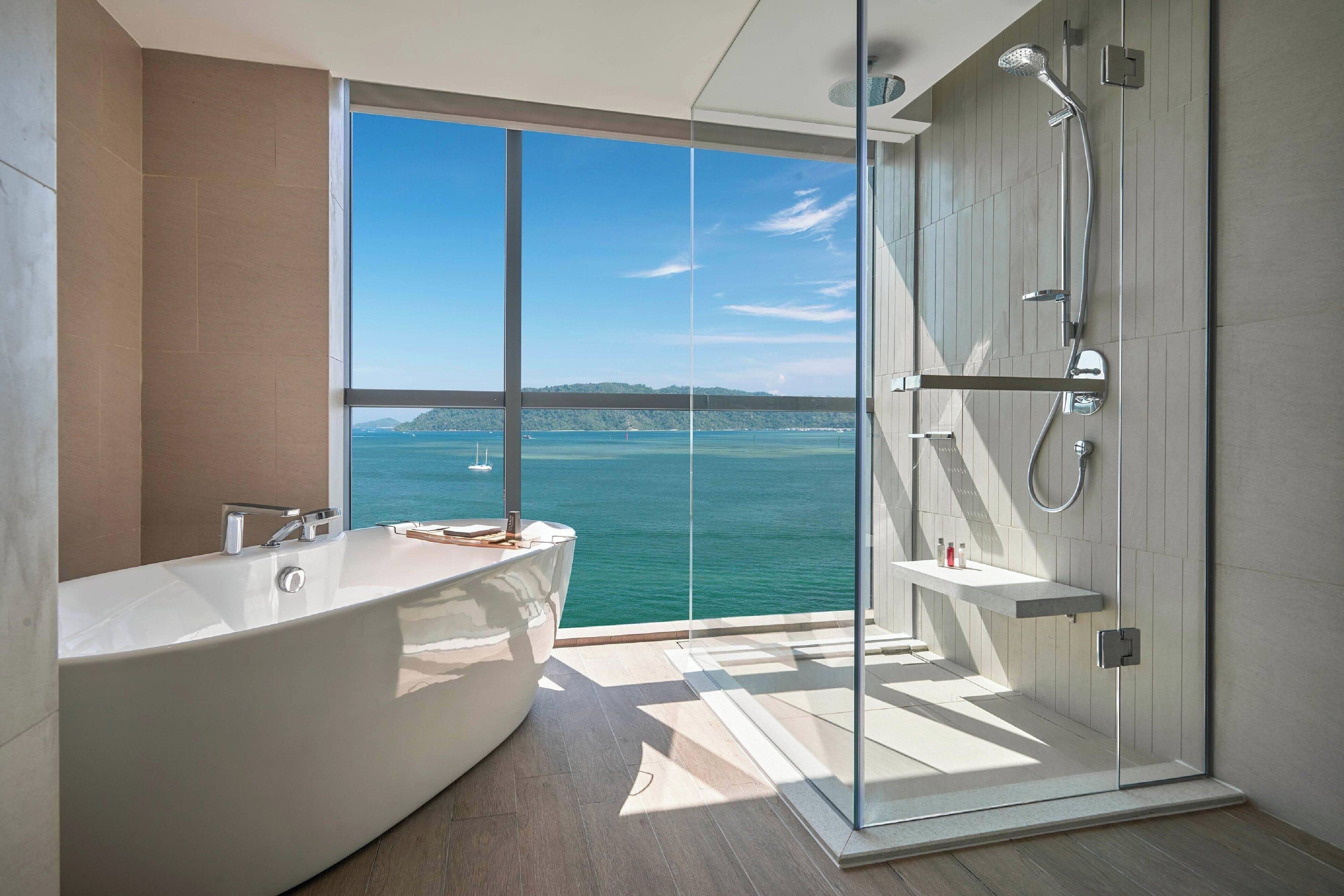 premier room, 1 king bed, non smoking (executive premier) | bathroom | shower, rainfall showerhead, free toiletries, hair dryer