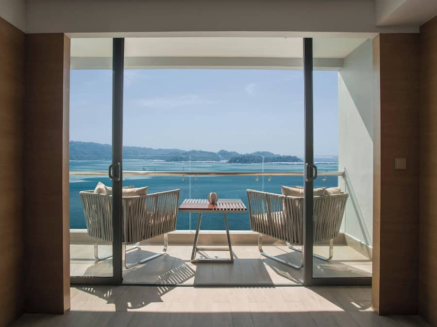 Premier-Zimmer, 1 King-Bett | Hochwertige Bettwaren, Minibar, Zimmersafe, Schreibtisch