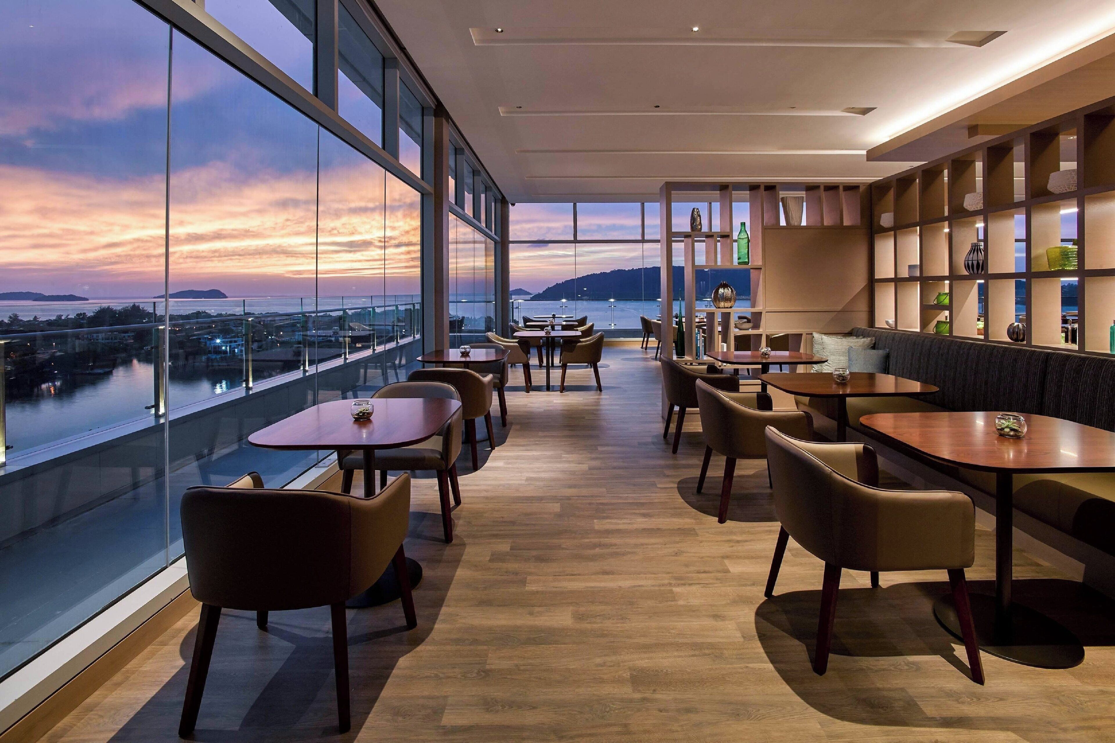 rooftop bar, ocean views, open daily