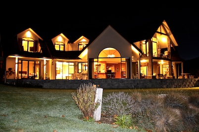Dock Bay Lodge