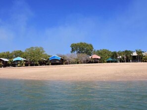 Beach - Crab Claw Island (Bynoe)