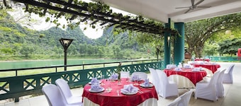 Sai Gon Phong Nha Hotel