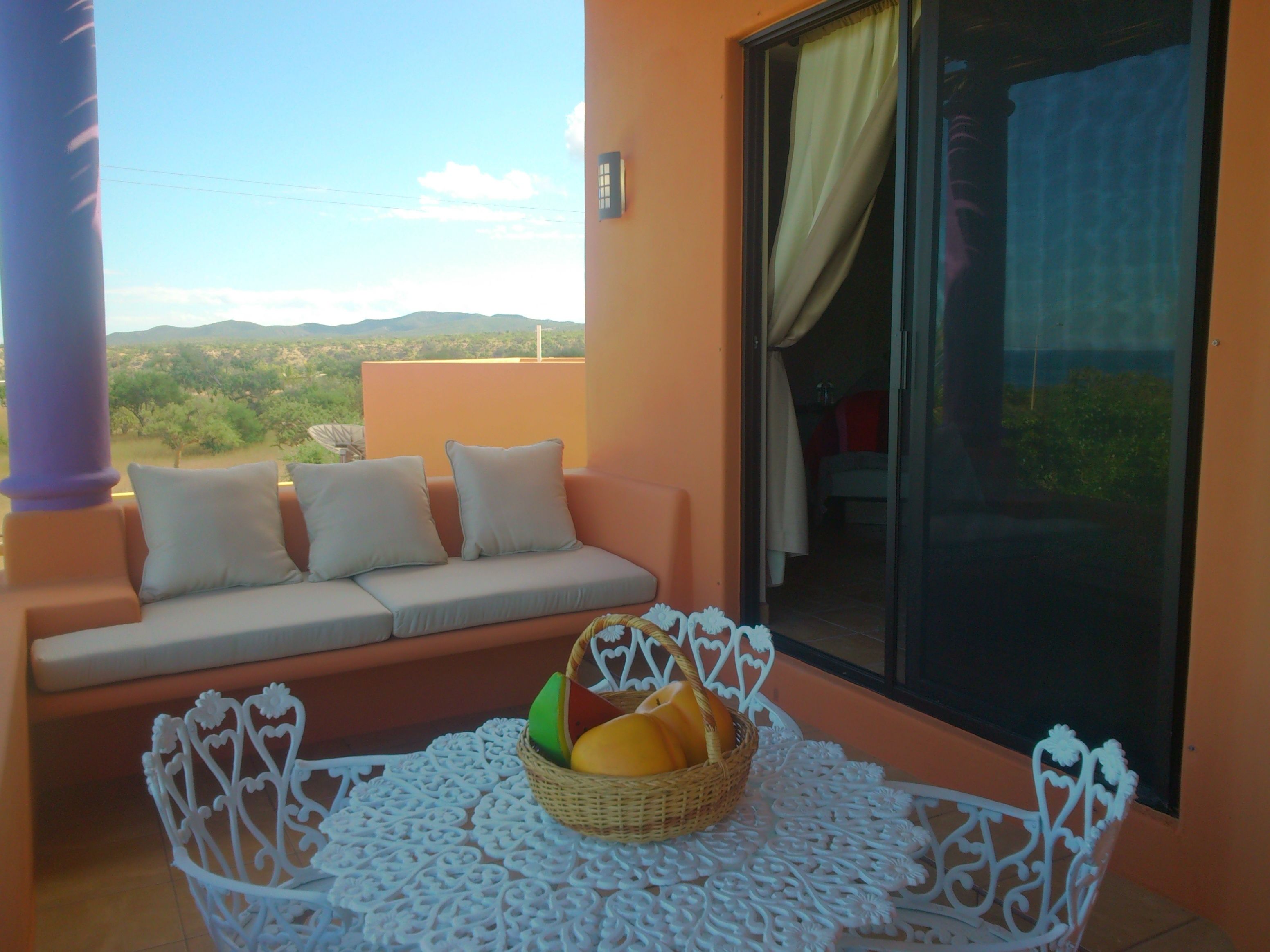 deluxe room, 1 queen bed, ocean view | balcony