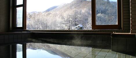 Seasonal outdoor pool, a natural pool