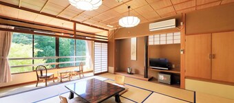 Ryokan Meisho Tenryukyo Onsen Ryukyotei