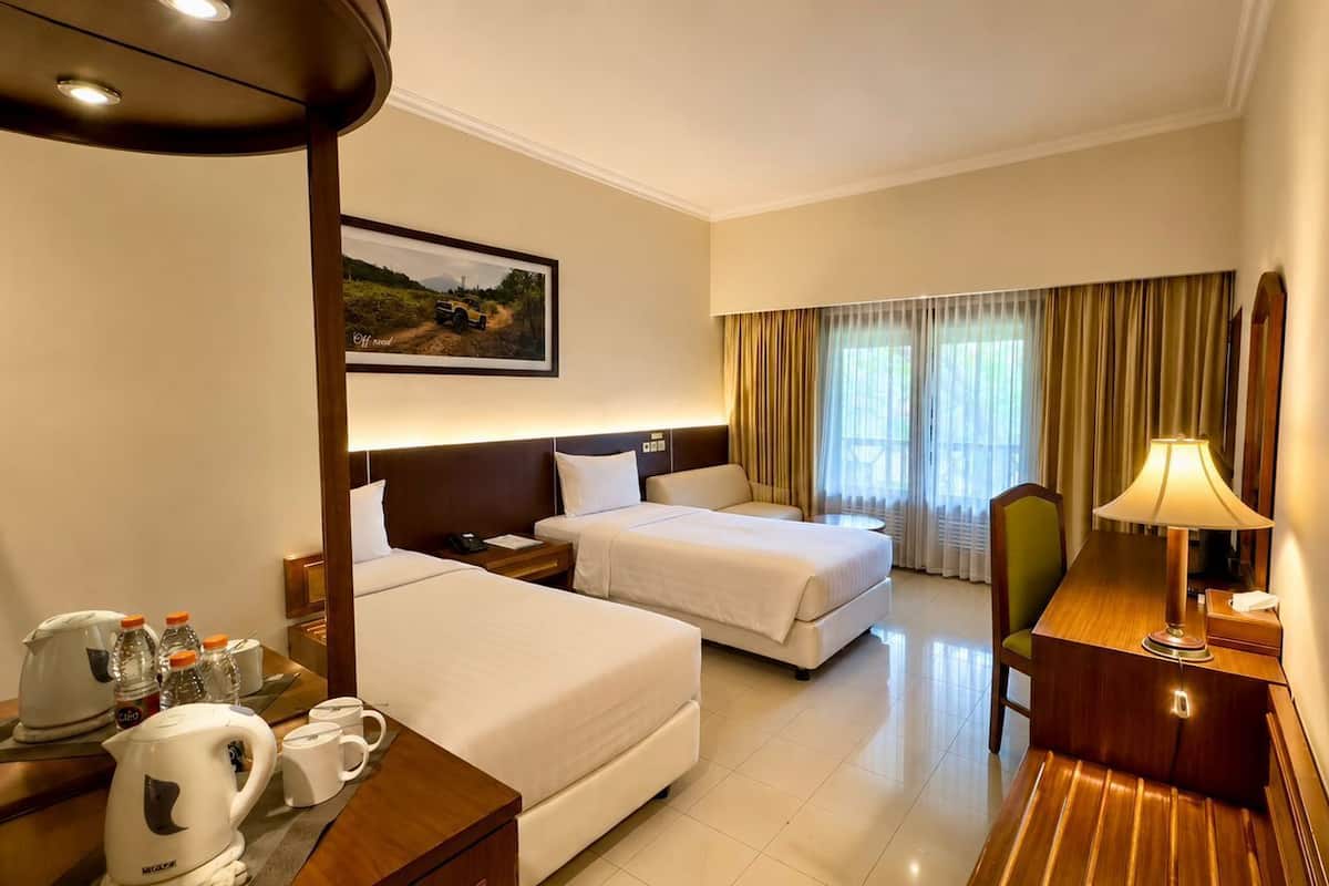Superior Twin Room | In-room safe, desk, free WiFi