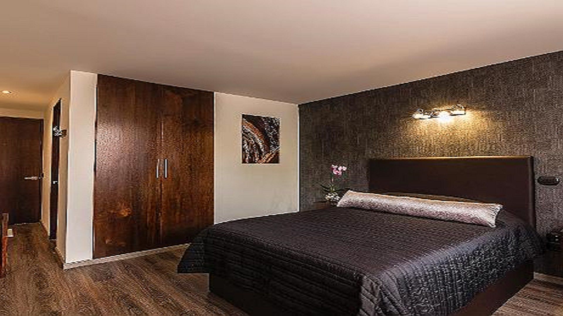 standard room | premium bedding, desk, free wifi, bed sheets