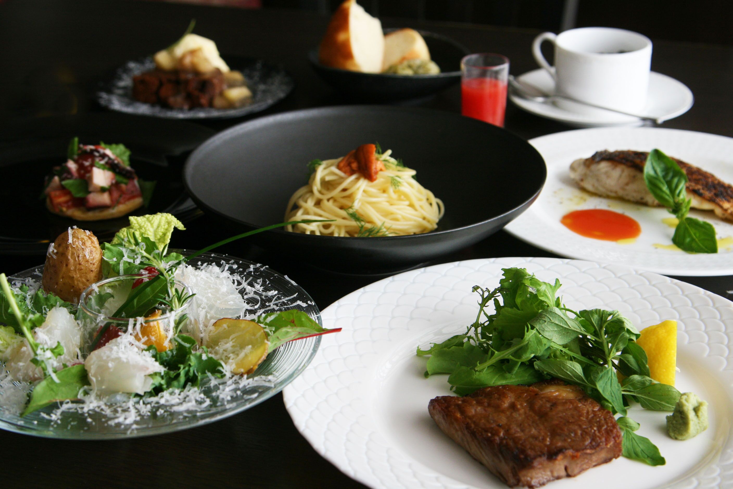 lunch and dinner served, japanese cuisine