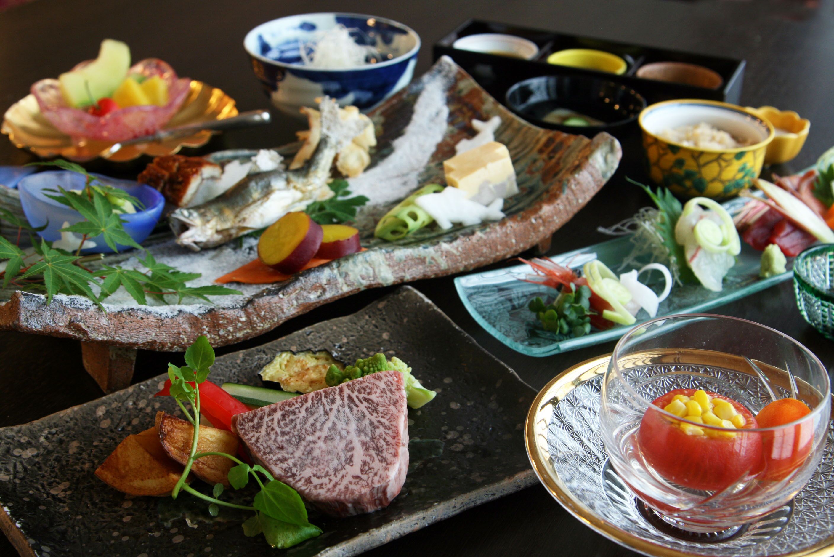 lunch and dinner served, japanese cuisine