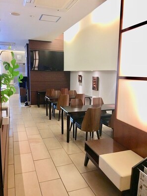 Lobby lounge - Hotel Tohkai (Atsugi)