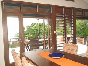 1 bedroom, desk, iron/ironing board, free WiFi - The Wongalinga Apartments (Wongaling Beach)