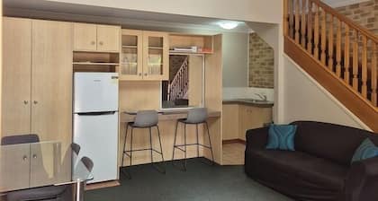 Country Gardens Motor Inn Toowoomba