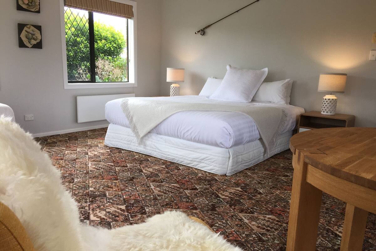 Junior-Suite, barrierefrei | Schreibtisch, Bügeleisen/Bügelbrett, kostenlose Babybetten