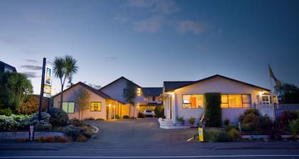 Arrow Motel Apartments