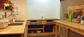 Aso Base Backpackers