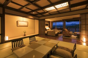Suite, Separate Smoking Areas (Western Japanese-Style) | Premium bedding, down comforters, in-room safe, desk - Yunokuni Tensyo (Kaga)