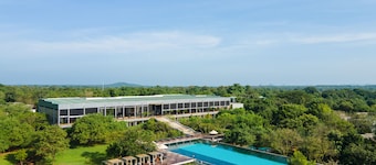 Aliya Resort & Spa