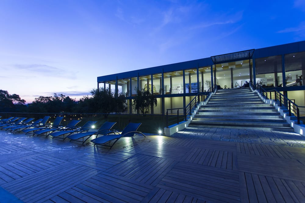Aliya Resort & Spa